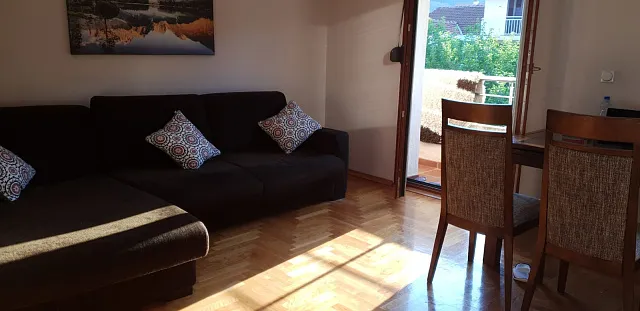 Ein-Zimmer-Apartment in Budva in ausgezeichneter Lage — photo 4